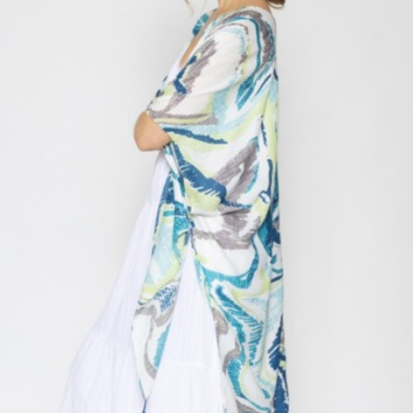 SALE!! Kimono or Cover up - Picture 2 of 3